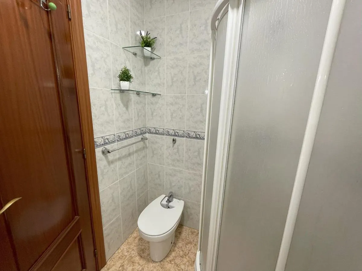 Hotel Piso Compartido Delyrent, Safa Jaén España