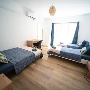  Hostal By Port Vell Rooms España